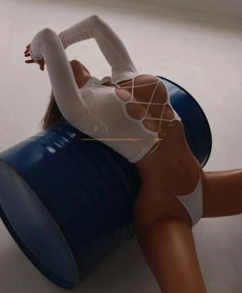 Анкета проститутки Фаина - город Березно, 25 лет, №6676